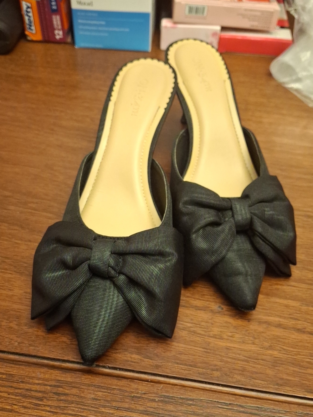 Women's Black Bow Pointed-Toe Slip-On Kitten Heel Preloved